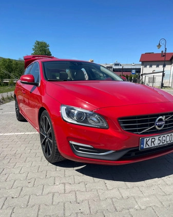 Volvo S60 cena 93000 przebieg: 147310, rok produkcji 2018 z Wieliczka małe 106